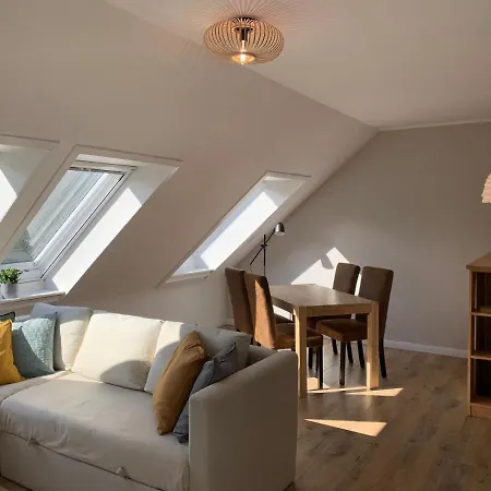 Sonniges Stadt-apartment In Ruhiger Parklage Appartement *