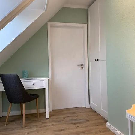 Sonniges Stadt-apartment In Ruhiger Parklage Daire Bad Segeberg