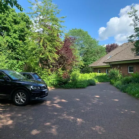 Lägenhet Sonniges Stadt-apartment In Ruhiger Parklage *