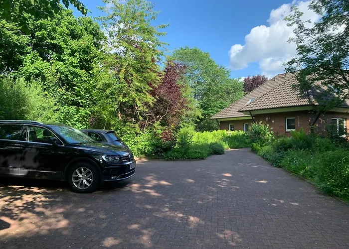 Lägenhet Sonniges Stadt-apartment In Ruhiger Parklage *