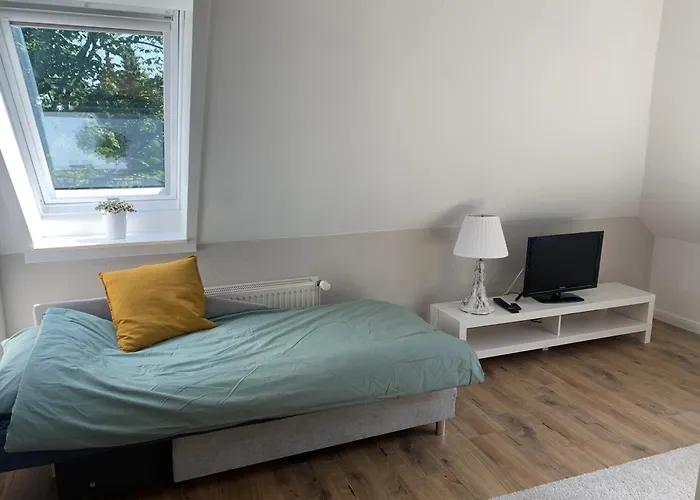 Lägenhet Sonniges Stadt-apartment In Ruhiger Parklage *